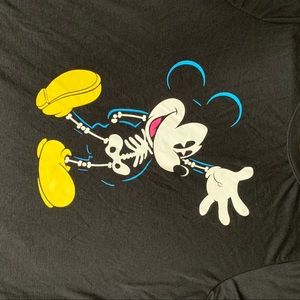 Mickey Mouse skeleton graphic T-shirt